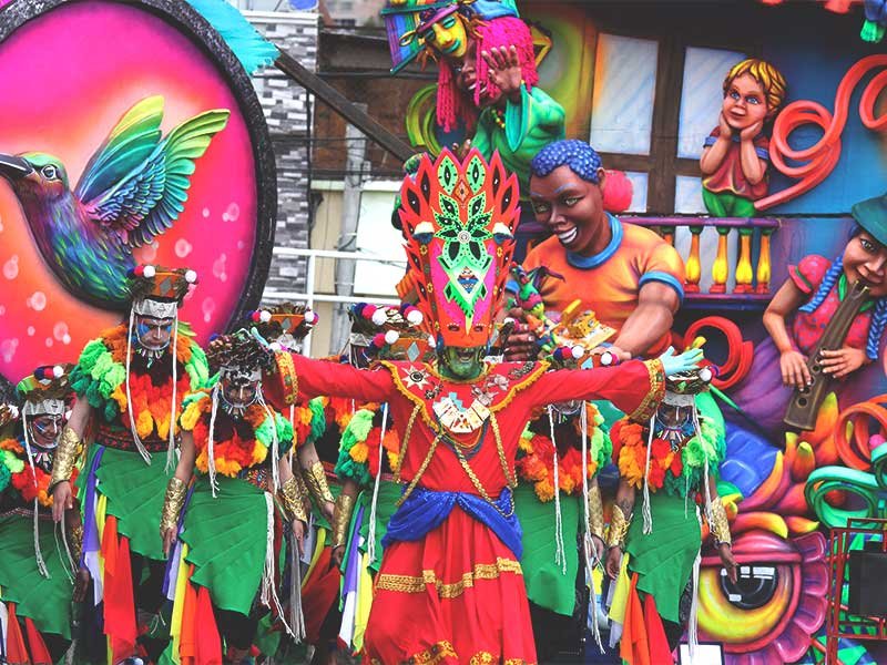 historia-carnaval-negros-y-blancos-5